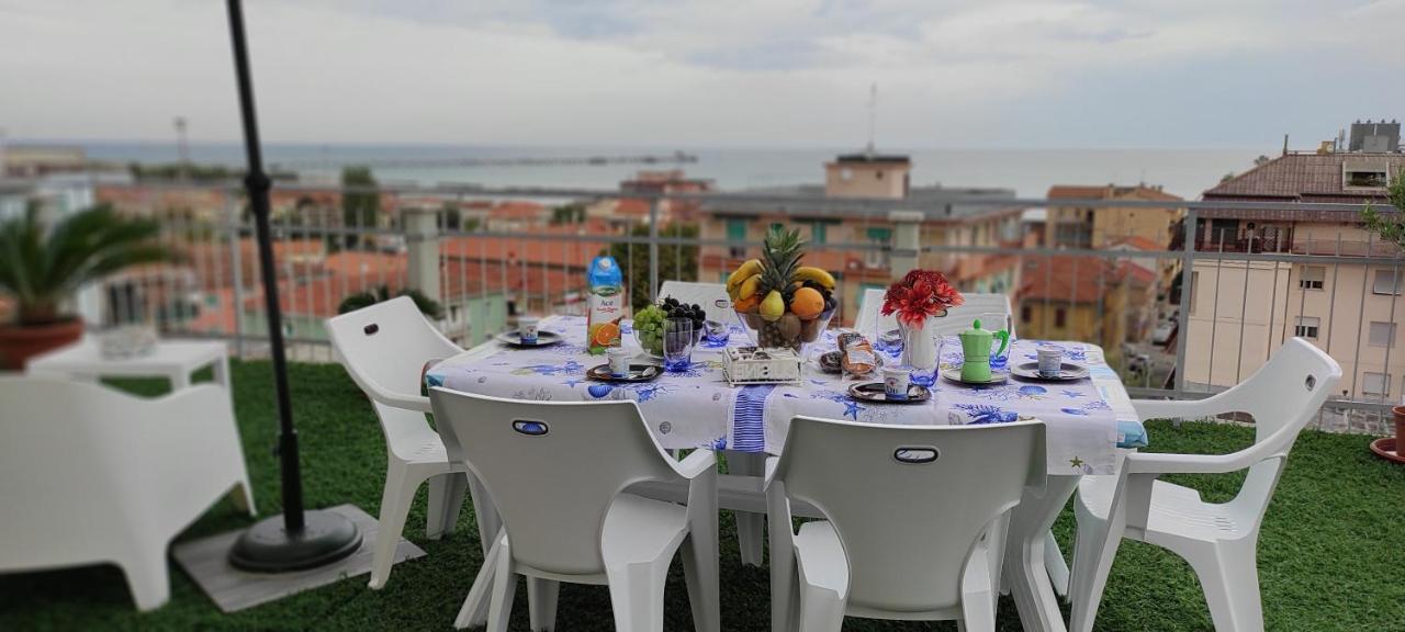 La Terrazza Apartment Falconara Marittima Ngoại thất bức ảnh